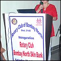 Mrs Shroff delevering  welcome address.JPG