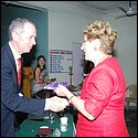 Mrs Shroff presenting gift to Mr Ondracek Wolfgangm(Rotary Club of Leiden, Amsterdam).JPG